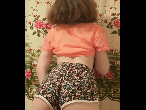 ❤️ seksi genç bebeğim soyunma kapalı onu şort üzerinde kamera Ev yapımı porno tr.slowheat.top